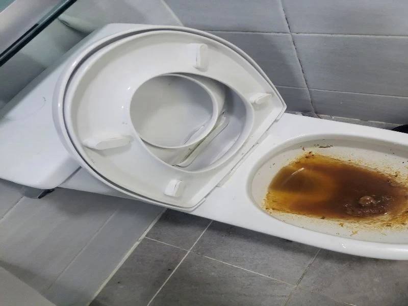 인천 변기막힘 작업사례 1