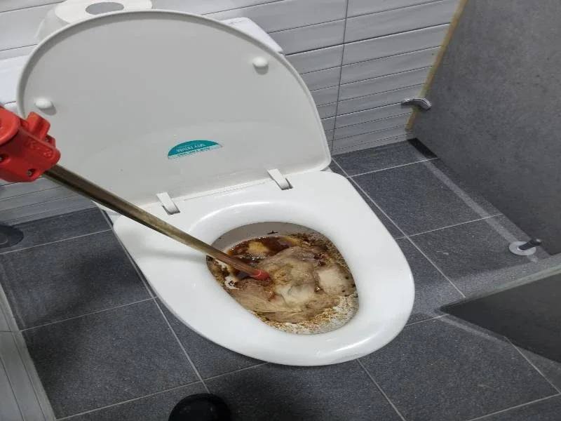인천 변기막힘 작업사례 6