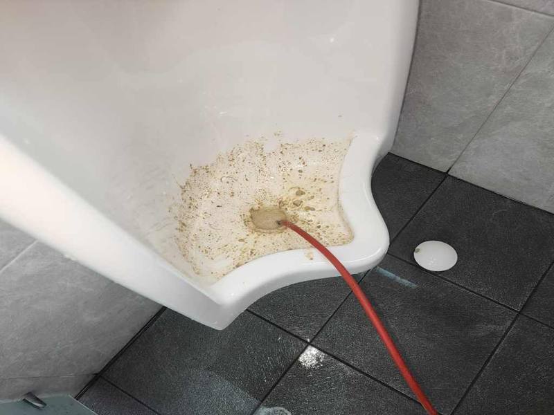 인천 소변기·상가 배관 작업사례 8