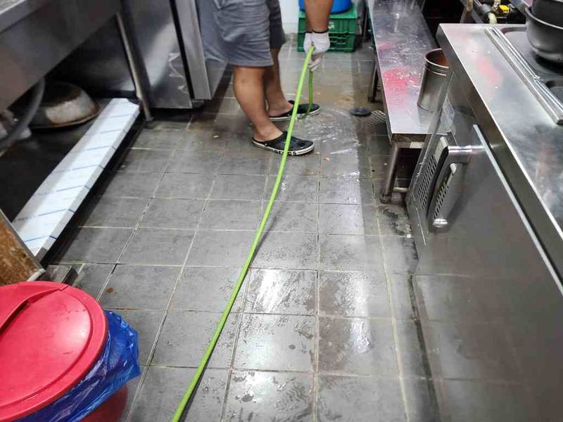 청라 싱크대 물이 안 내려갈 때 확인할 것